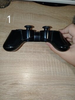 NEFUNKČNÍ Ovladač PS3 sixaxis - 4