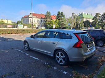 VOLVO V60 D3 - 5-válec 120kw - 4
