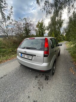 Ford Fiesta 1.3 i 51 kw - 4