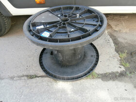 Špulka plastová, design stoleček, použitá za 250 kč - 4