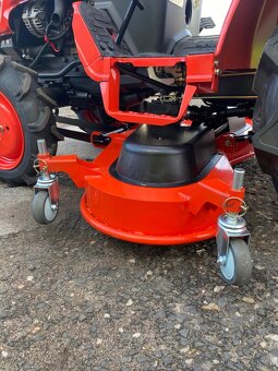 Malotraktor Tauros ZX 254 s mezinápravovou sekačkou - 4