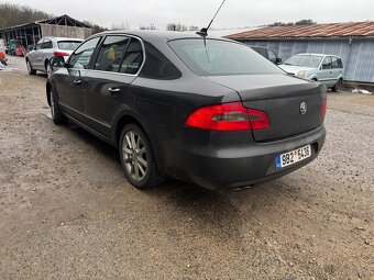 Škoda Superb 2.0 TDI, automat, po servisu - 4