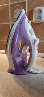 Zánovní napařovací žehlička Philips Azur Performer - 4