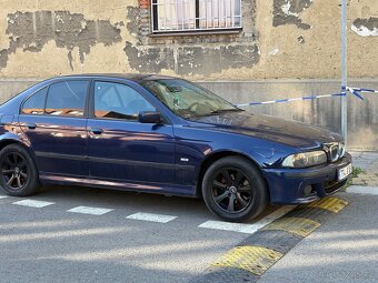 BMW E39 520i - 4
