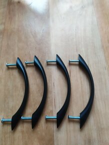 Úchytky na nábytek 4 + 4 - 4