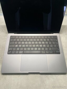 Apple MacBook Pro 14" 2023, M3 8GB/512GB Vesmírně šedý - 4