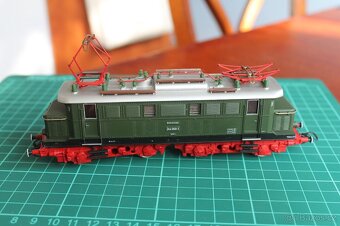 H0 PIKO BR 244 DR - 4