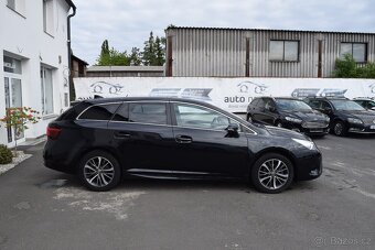 Toyota Avensis 1.8VVT-i 108kw EXECUTIVE KAMERA - 4