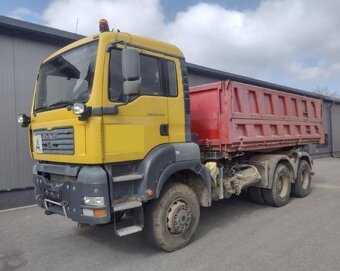 6x6 sklápěč 33/26t MAN TGA - 4