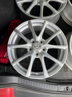 Alu kola 5x114,3 R17 original Mazda mx-5 ( + pneu ) - 4
