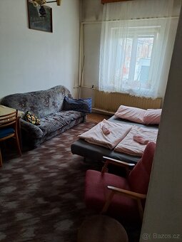 Prodej bytu 4+1 + půdní pokoj - 4