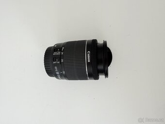 Zoom objektiv Canon EF-S 18-55mm - 4