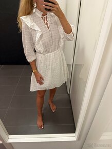 Nové bílé madeira šaty s volánky Gant s visačkou - 4