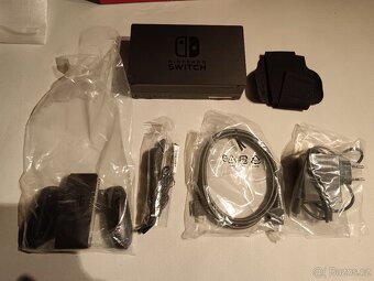 Nintendo Switch-Neon Red&Blue+Switch Sports,v záruce,+HRY - 4