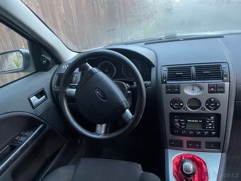 Ford Mondeo - 4