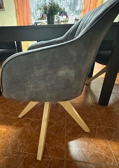 Stůl + 4 židle - 4