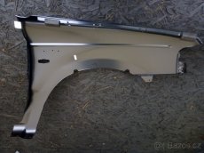 Blatník Mazda B2500 - 4