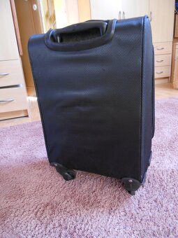 Prodám zánovní kufr - 4