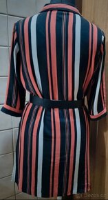 Celopropínací košilové šaty - 4