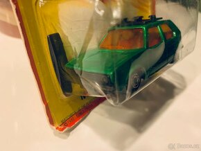 MATCHBOX VW GOLF -RARITA-červený interier - 4