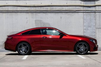 Mercedes-Benz E Kupé 220d AMG - TOP stav, Možnosť splátok - 4