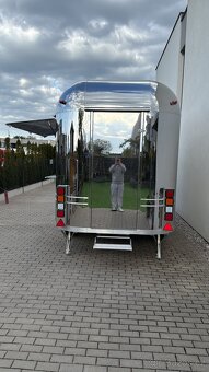 Foodtruck airstream - 4