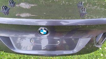 BMW E90 Křídlo + Kufr A22 Sparkling Graphite - 4