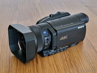 kamera SONY AX700 - 4