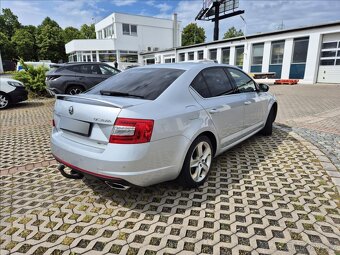 Škoda Octavia 2,0 TSI DSG RS (2013) - 4