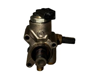 Vstřikovací čerpadlo 06F127025K 2.0TFSI 147KW BWA - 4