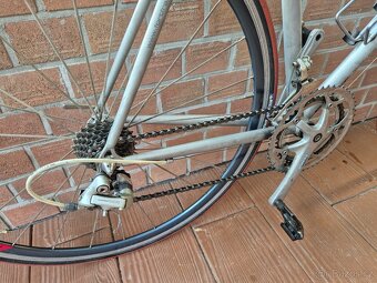 Prodám retro silniční kolo – stylovka z minulého století 🚴 - 4