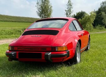 Porsche 911 SC 3.0, evropská verze z roku 1982 - 4