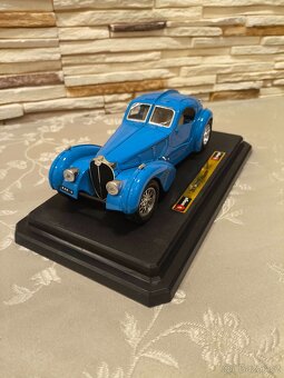 Bburago modely _ 1:24 _ Made in Italy - 4
