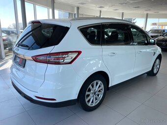 Ford S-Max 2,0TDCi Aut Titanium Tažné 7M - 4