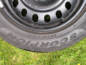 zimní sada Pirelli Scorpion Winter 215/65 R17 - 4