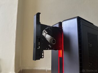 HP OMEN - i7-6700 / 16 GB RAM / GTX 1050 / Wi-Fi / Win11 - 4