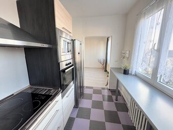 Prodej bytu 3+1 s balkonem Jihlava- Vrchlického - 4