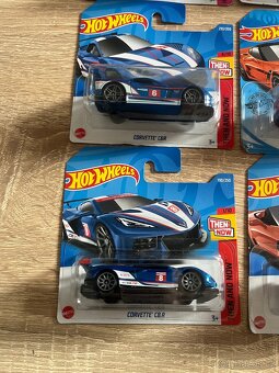 Hotwheels Corvetty - 4