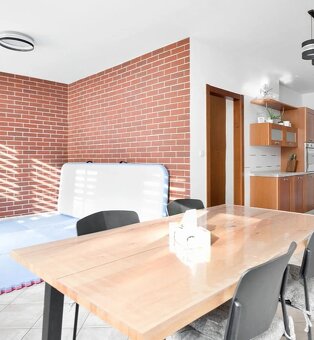 Jídelní stůl 90x160 JYSK přírodní dub/černá - 4