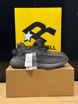 Adidas Yeezy boost 350 v2 black ray gum - 4