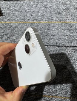 iPhone 13 128 GB - 4