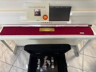 Zánovné pianino Yamaha mod. B2 se zárukou 5 let, doprava zda - 4