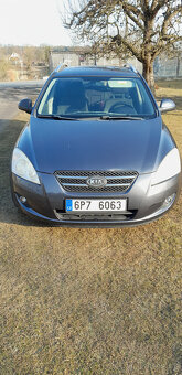 Kia Ceed 1,6 l - 4