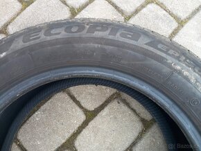Pneu 185/60/15  Bridgestone Fabia 3 - 4