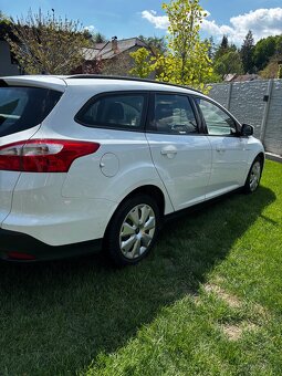 Ford focus 1,0 ecoboost 74Kw rok.2014 - 4