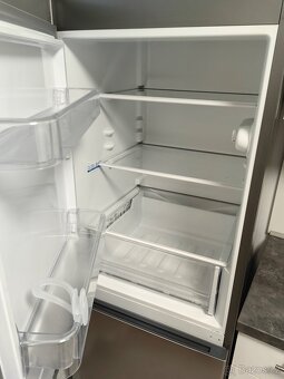 Prodám ledničku indesit - 4