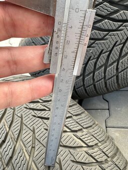 Nokian Tyres Snowproof P 235/45 R18 98V - 4