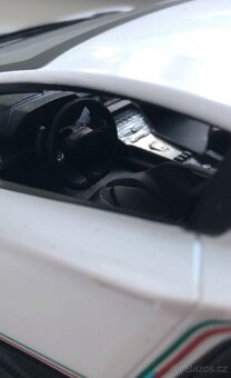 auto na ovládání - 4