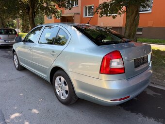 Škoda Octavia 1.6 mpi 75kw facelift hatchback - 4