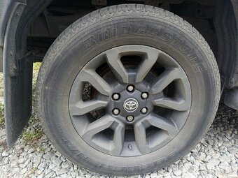 Prodám zímní a letní pneumatiky 265/60 R18 - 4
